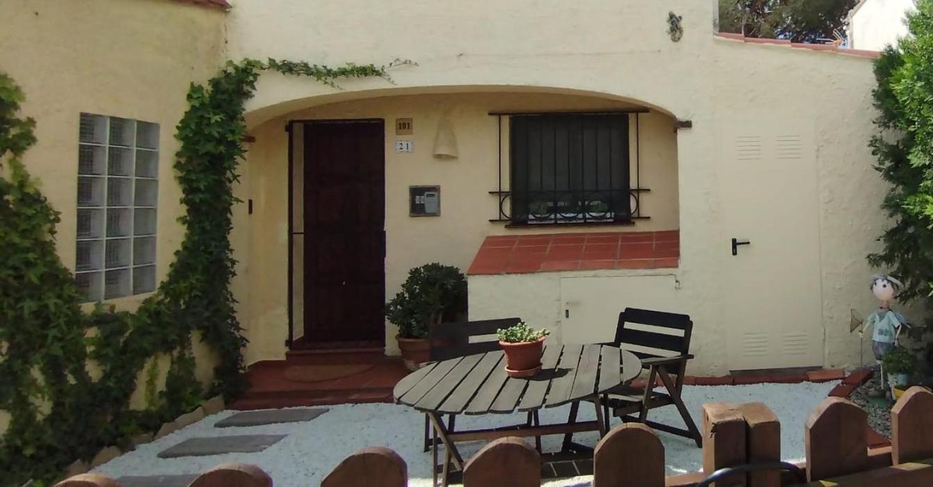 Casa Atenes L'Estartit Luaran gambar